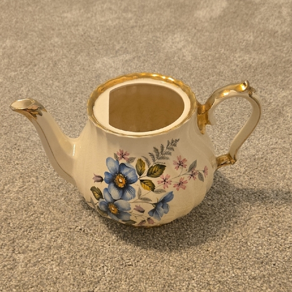 Vintage Sadler England Floral Teapot No Lid - Picture 1 of 6